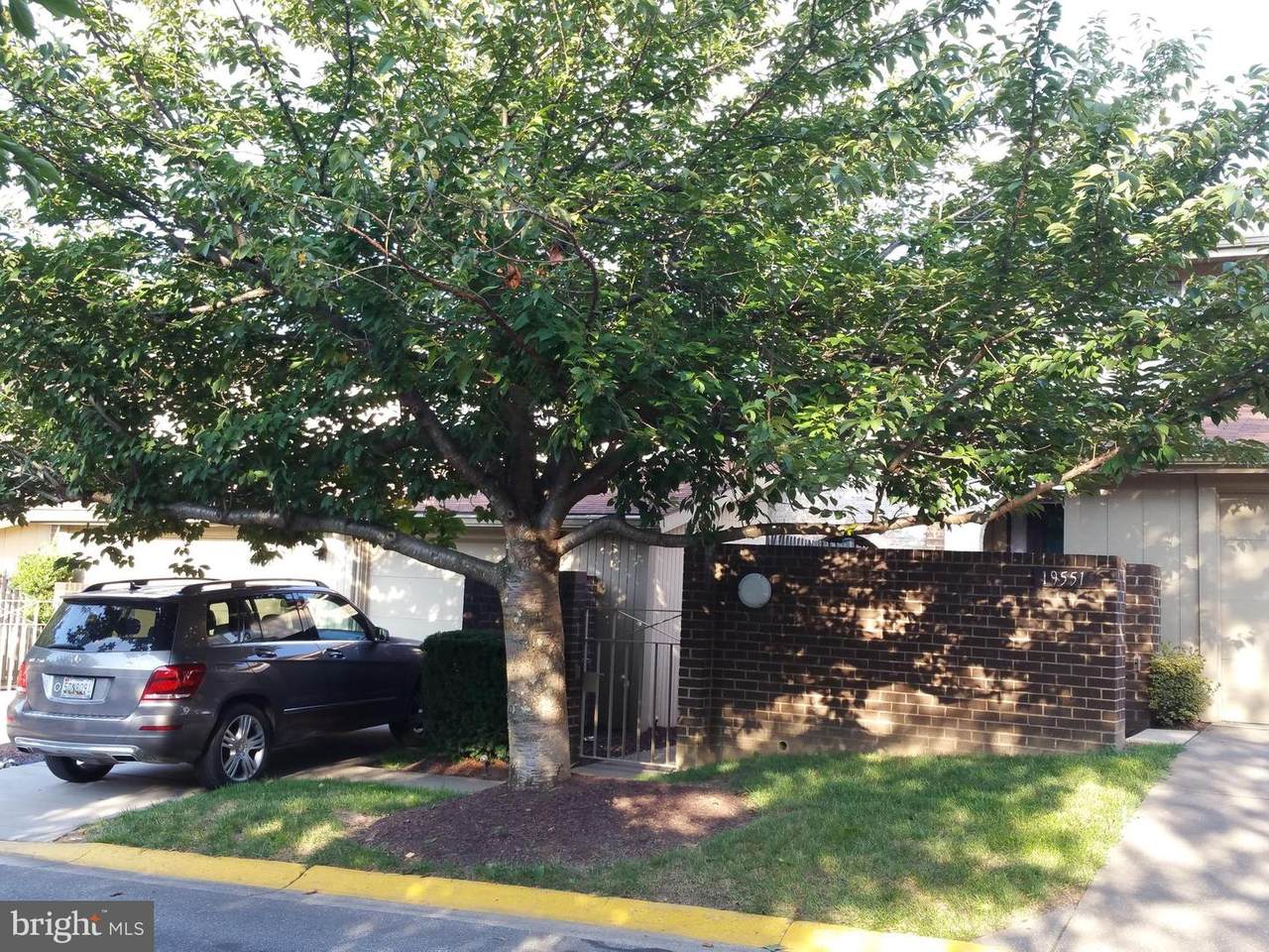 19553 Brassie Place - Photo 1