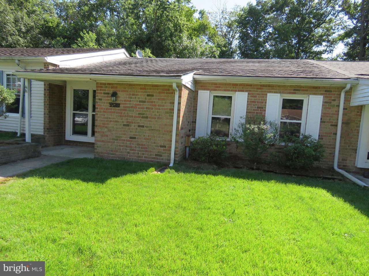 2469 Webster Court - Photo 1
