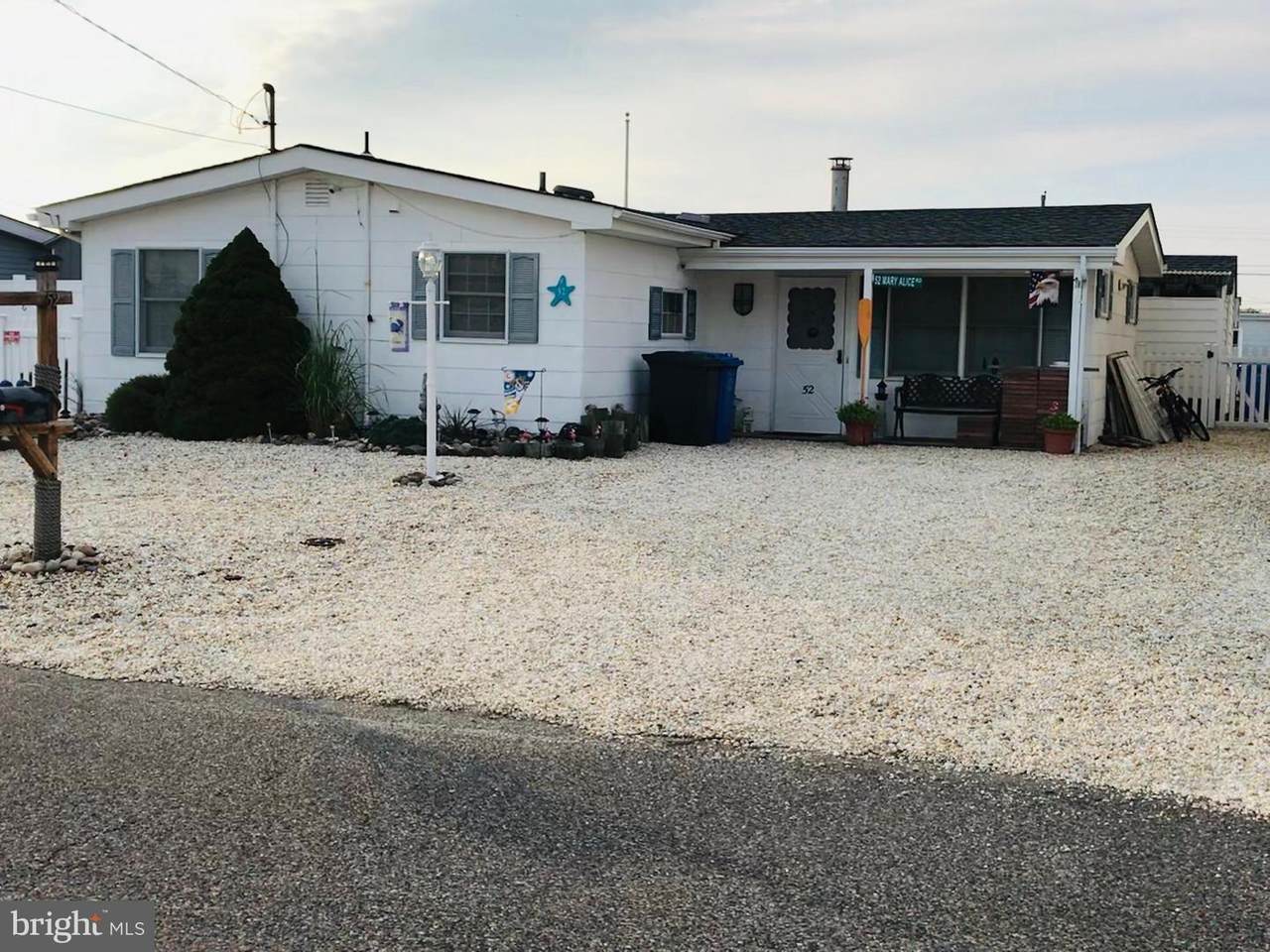 52 Mary Alice Road - Photo 1