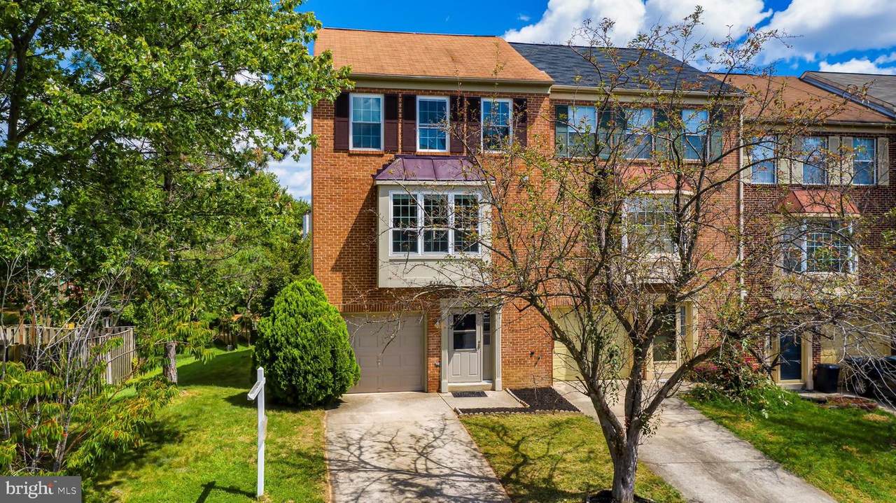 8418 Ashford Boulevard - Photo 1