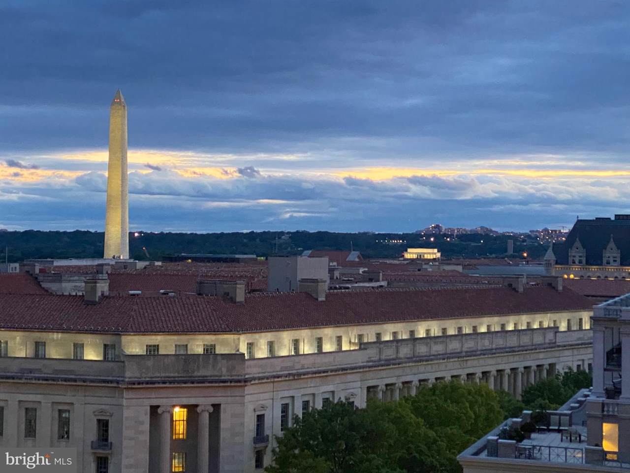 701 Pennsylvania Avenue - Photo 1