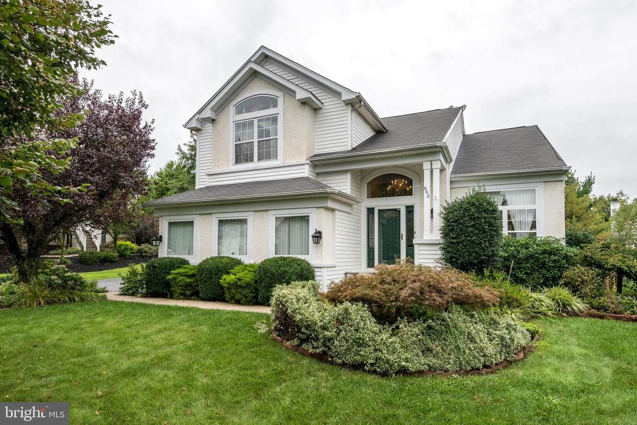 966 Hickory Ridge Drive - Photo 1