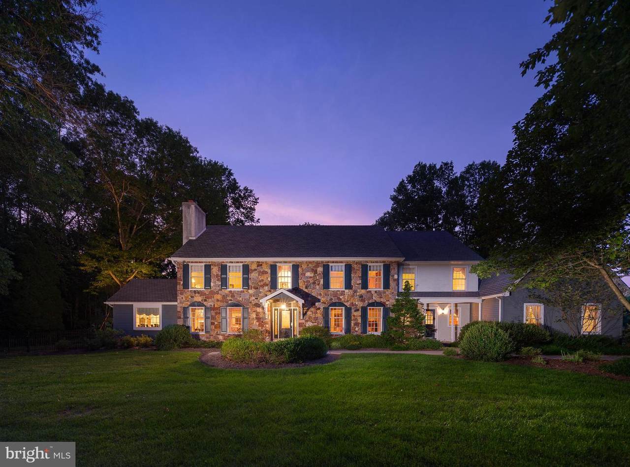 134 Watercrest Drive - Photo 1