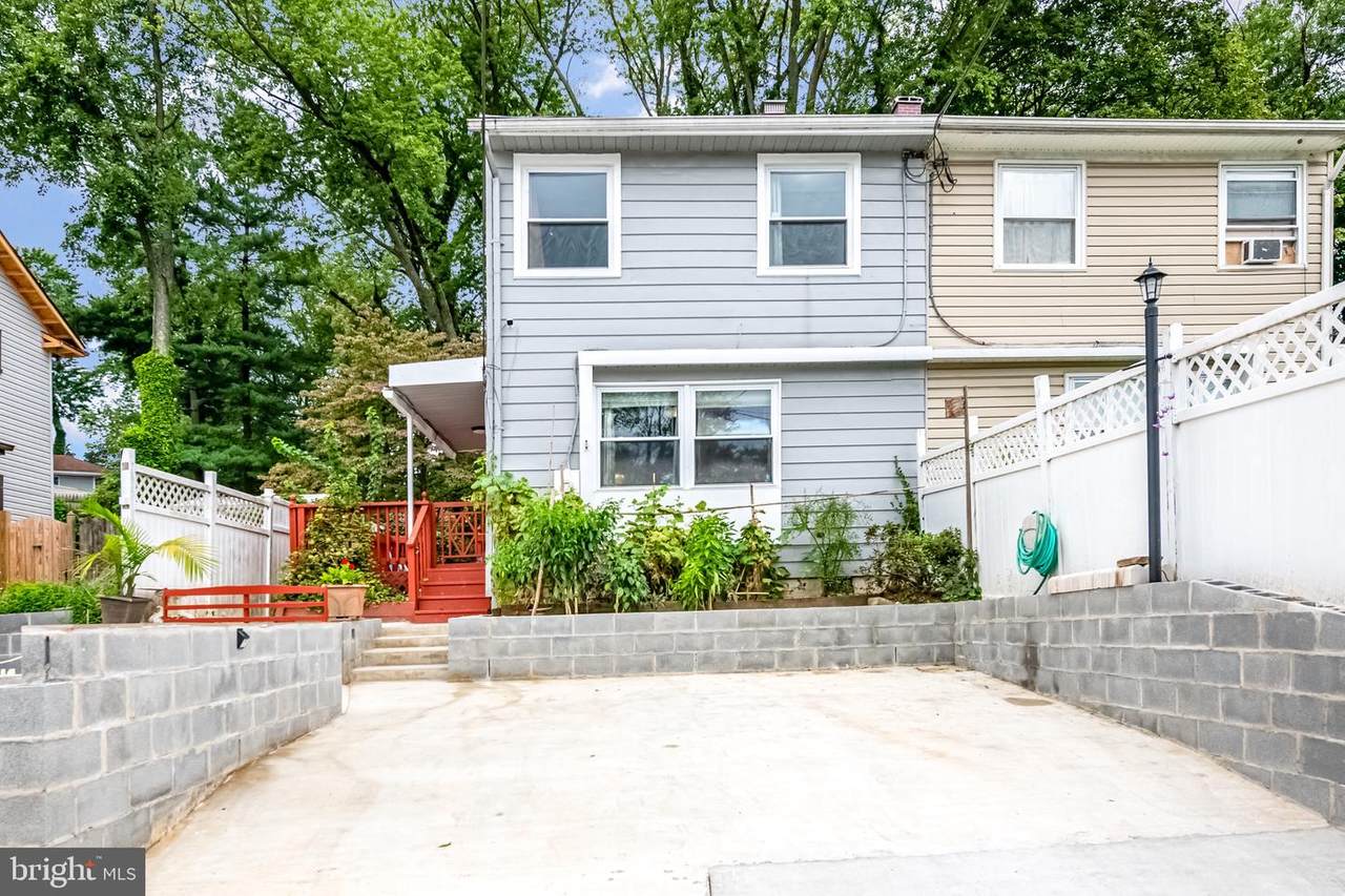 12104 Bluhill Road - Photo 1
