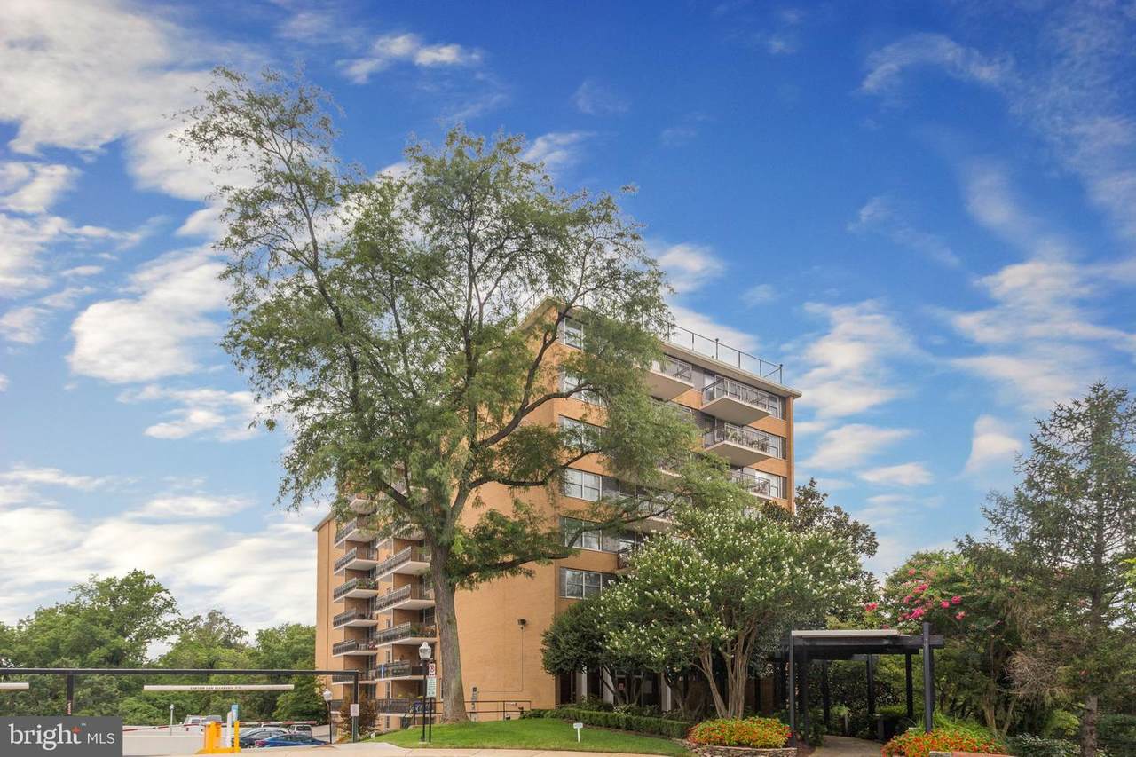 2030 Adams Street - Photo 1