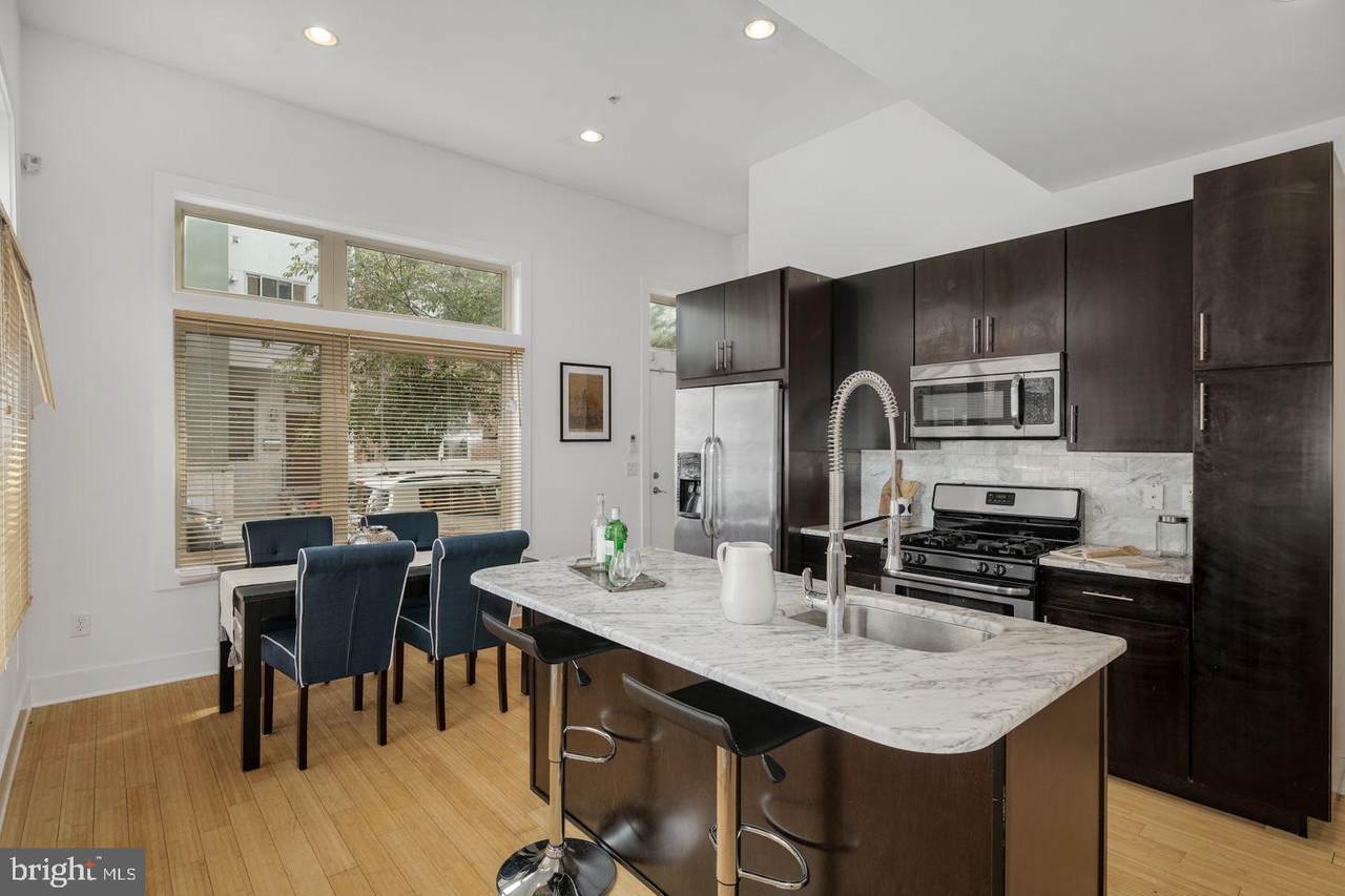 801 Montrose Street - Photo 1
