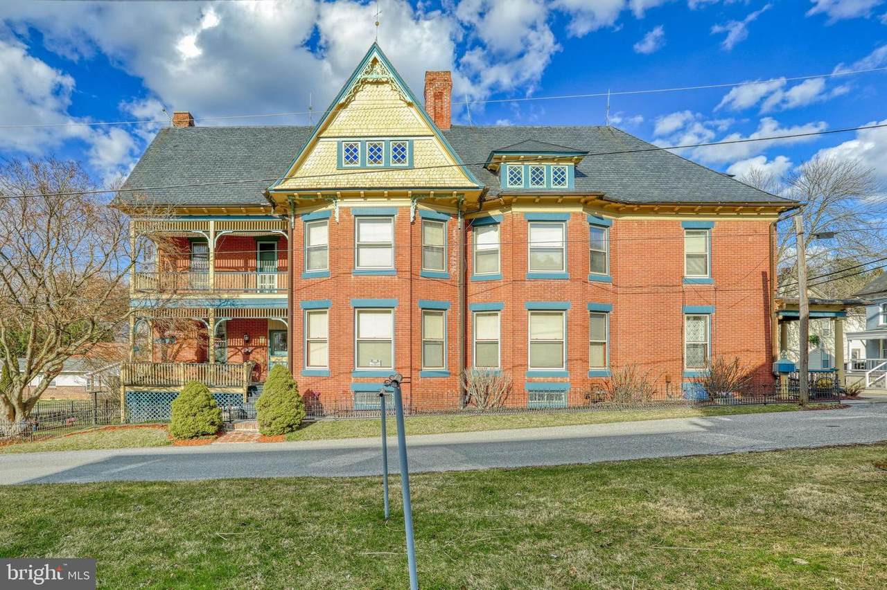 48 Main Street - Photo 1