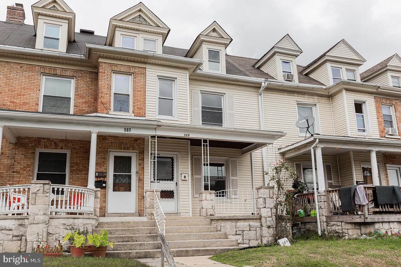 589 Chestnut Street - Photo 1