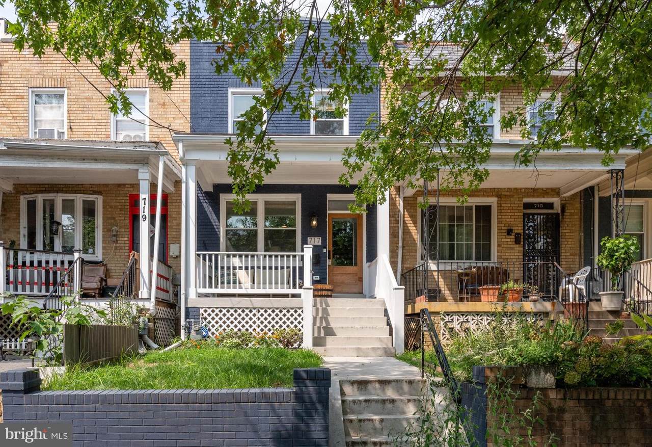 717 Hamilton Street - Photo 1
