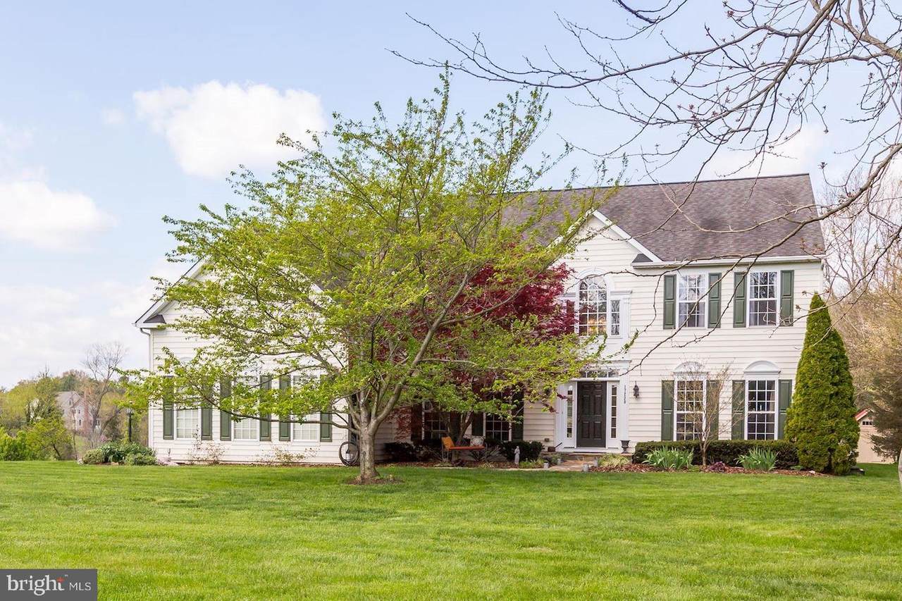 17239 Twinoaks Place - Photo 1