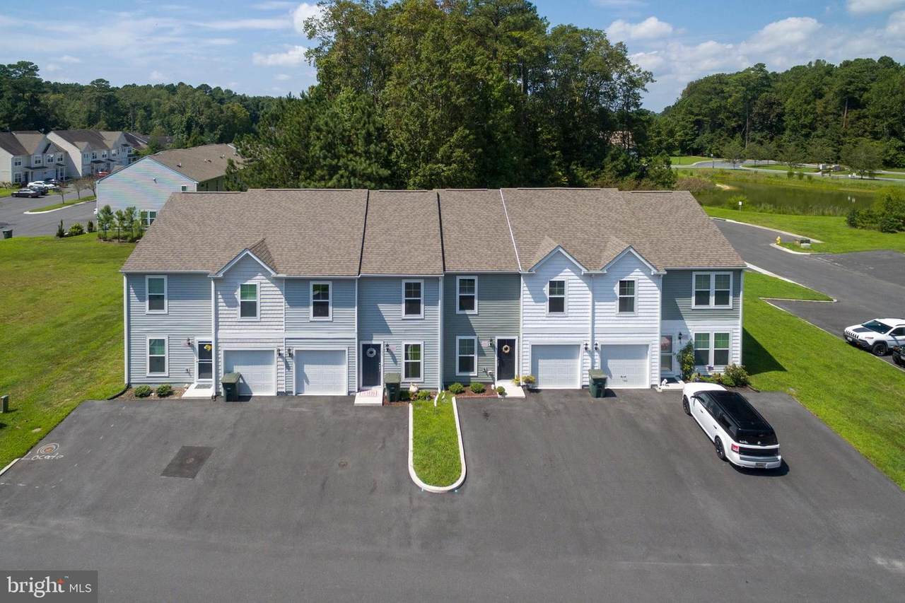 133 Intrepid Lane - Photo 1