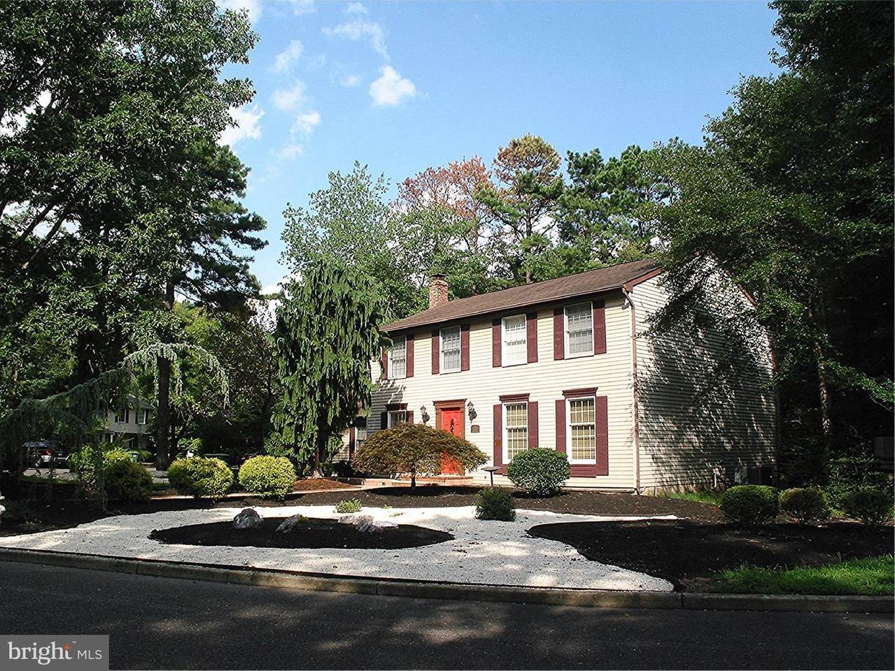 31 Jackson Ct E - Photo 1