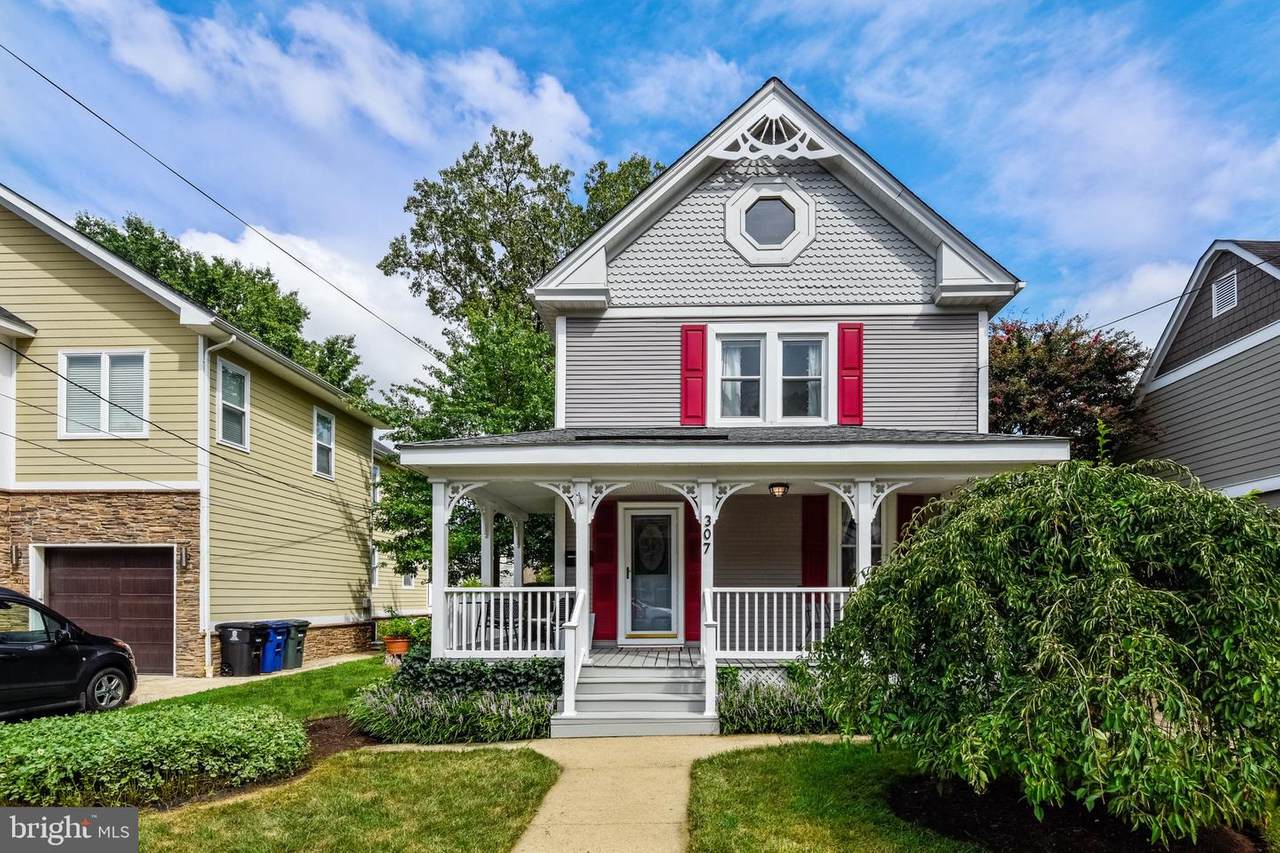 307 Adams Street - Photo 1