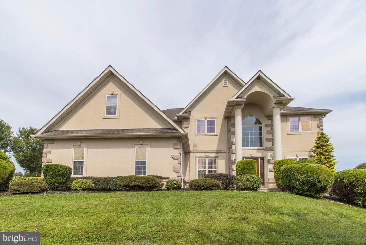 32 Bandon Circle - Photo 1