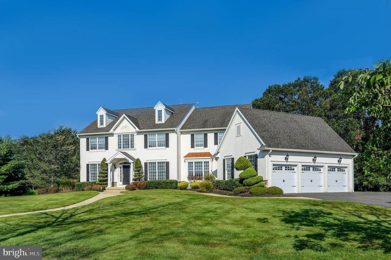 32 Sunflower Circle - Photo 1