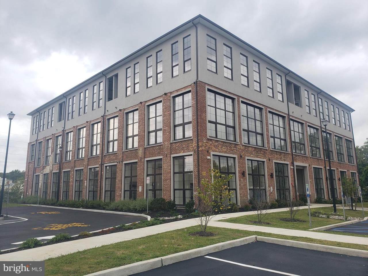 73 Washington Street - Photo 1