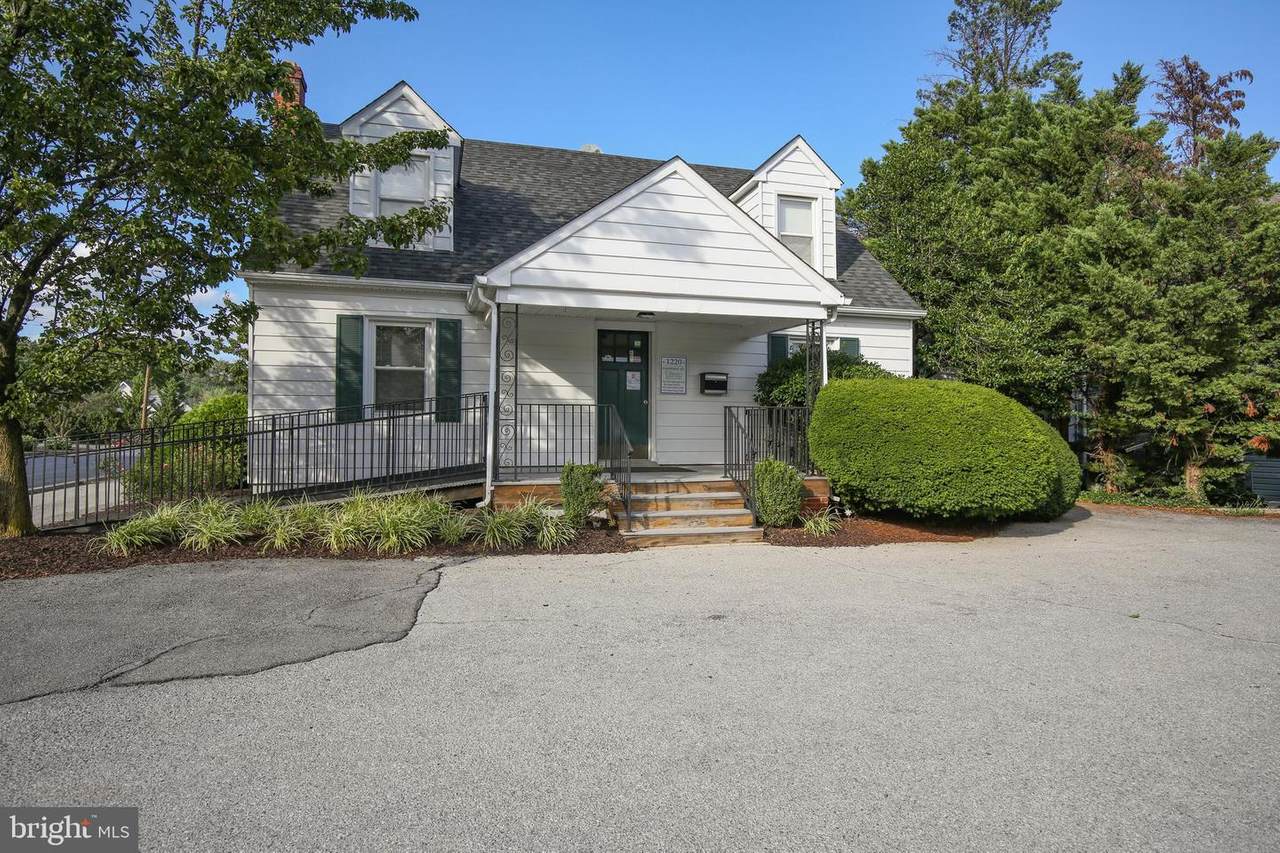 1220 Amherst Street - Photo 1