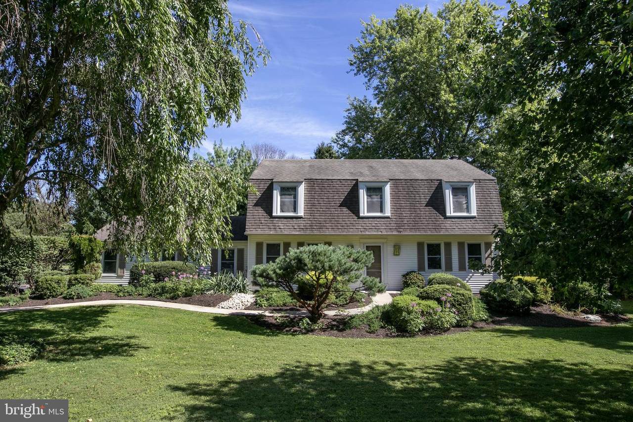 17 Woods End Drive - Photo 1
