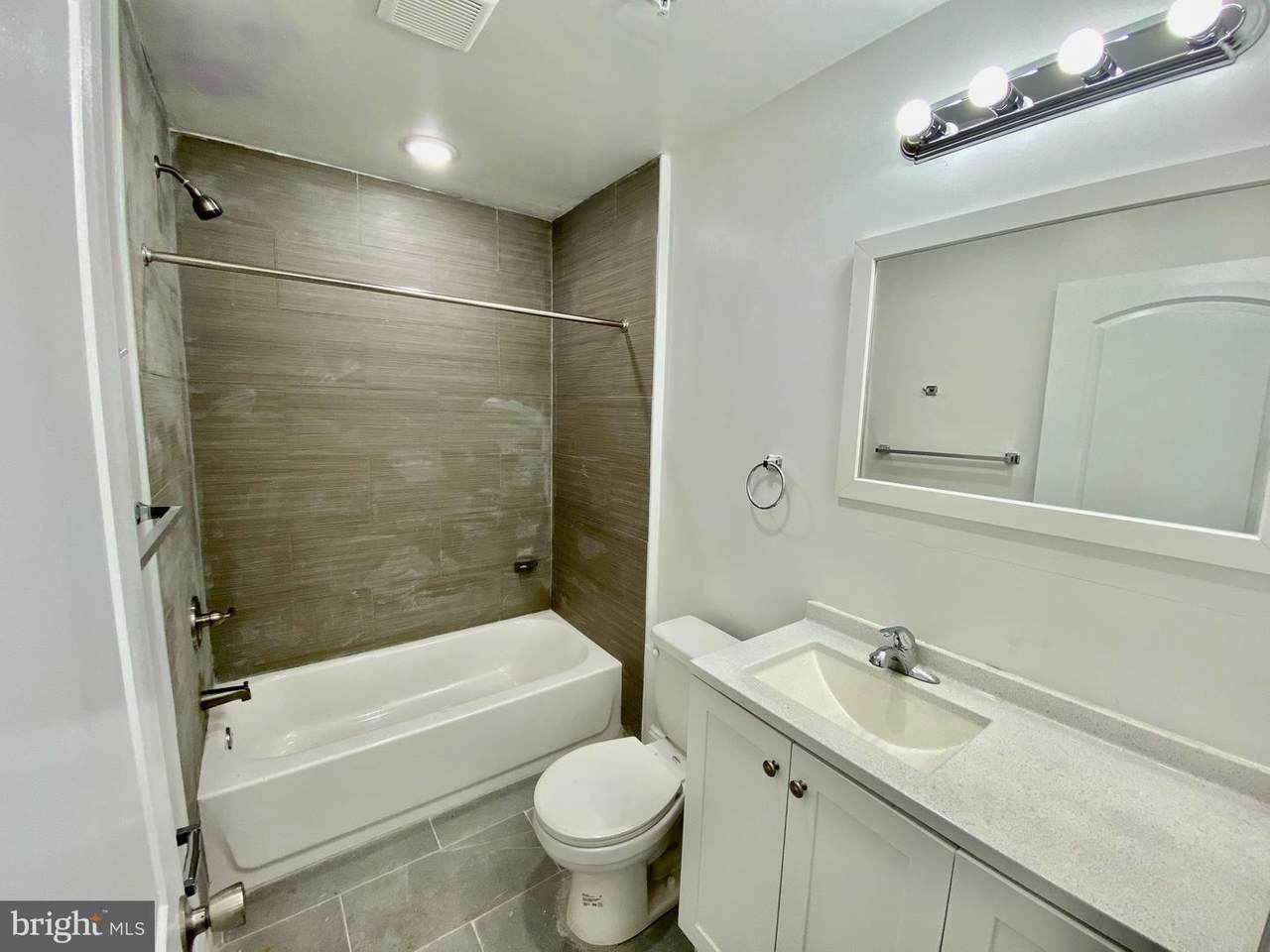 925 Broad Street - Photo 1