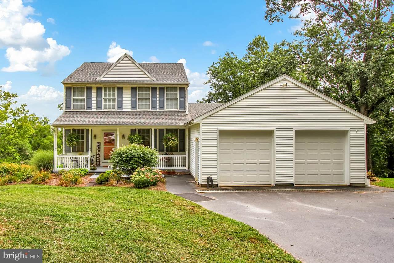 128 Walnut Valley Court - Photo 1