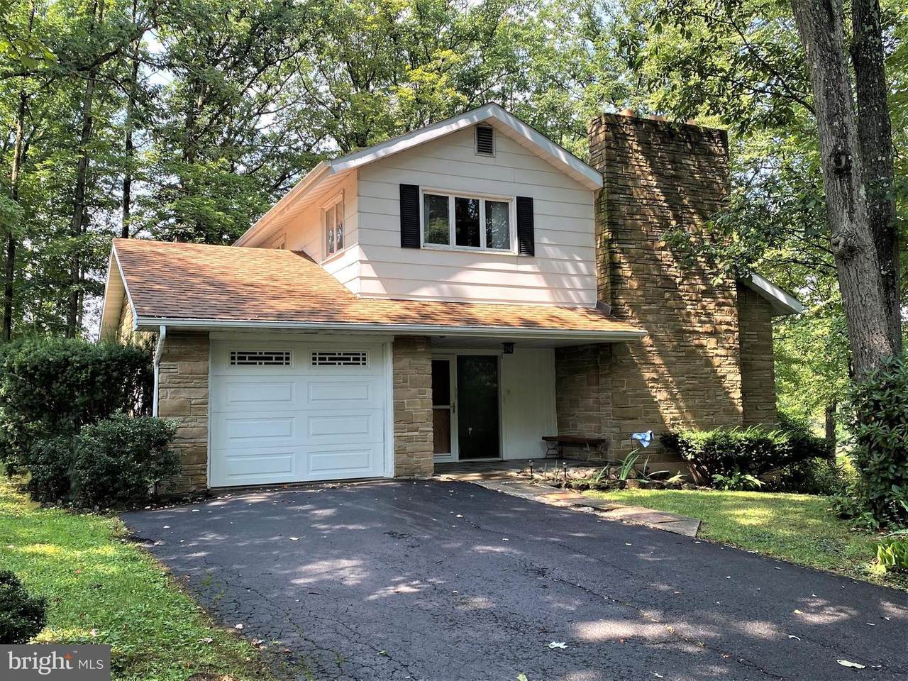 15 Dogwood Circle - Photo 1