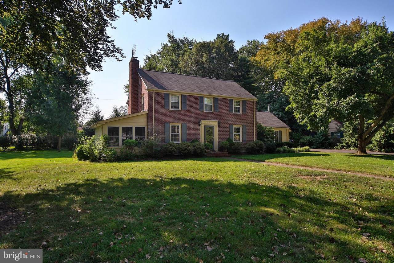 59 Glen Drive - Photo 1