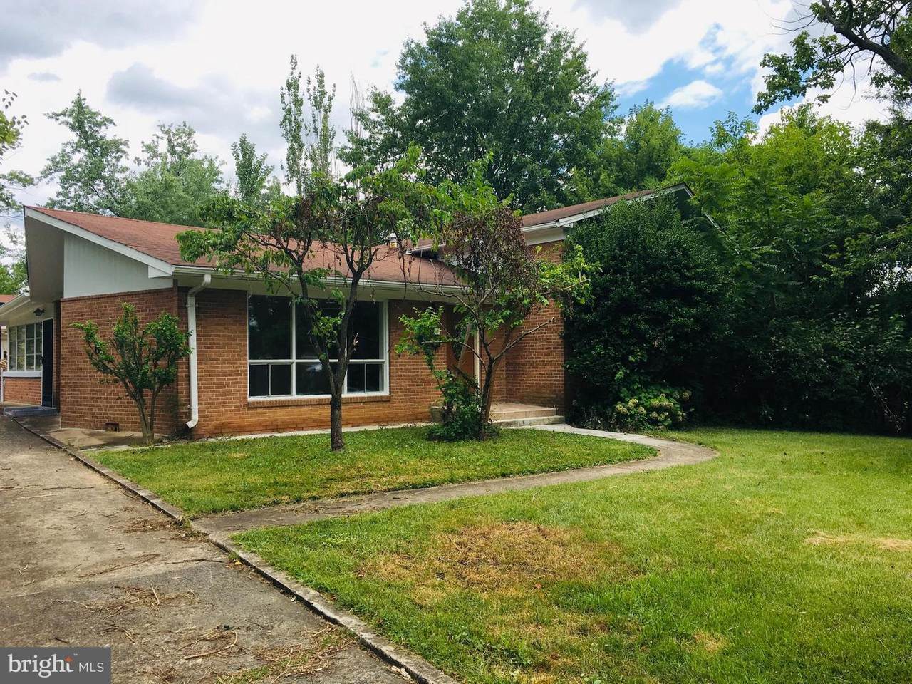6000 Lebanon Drive - Photo 1