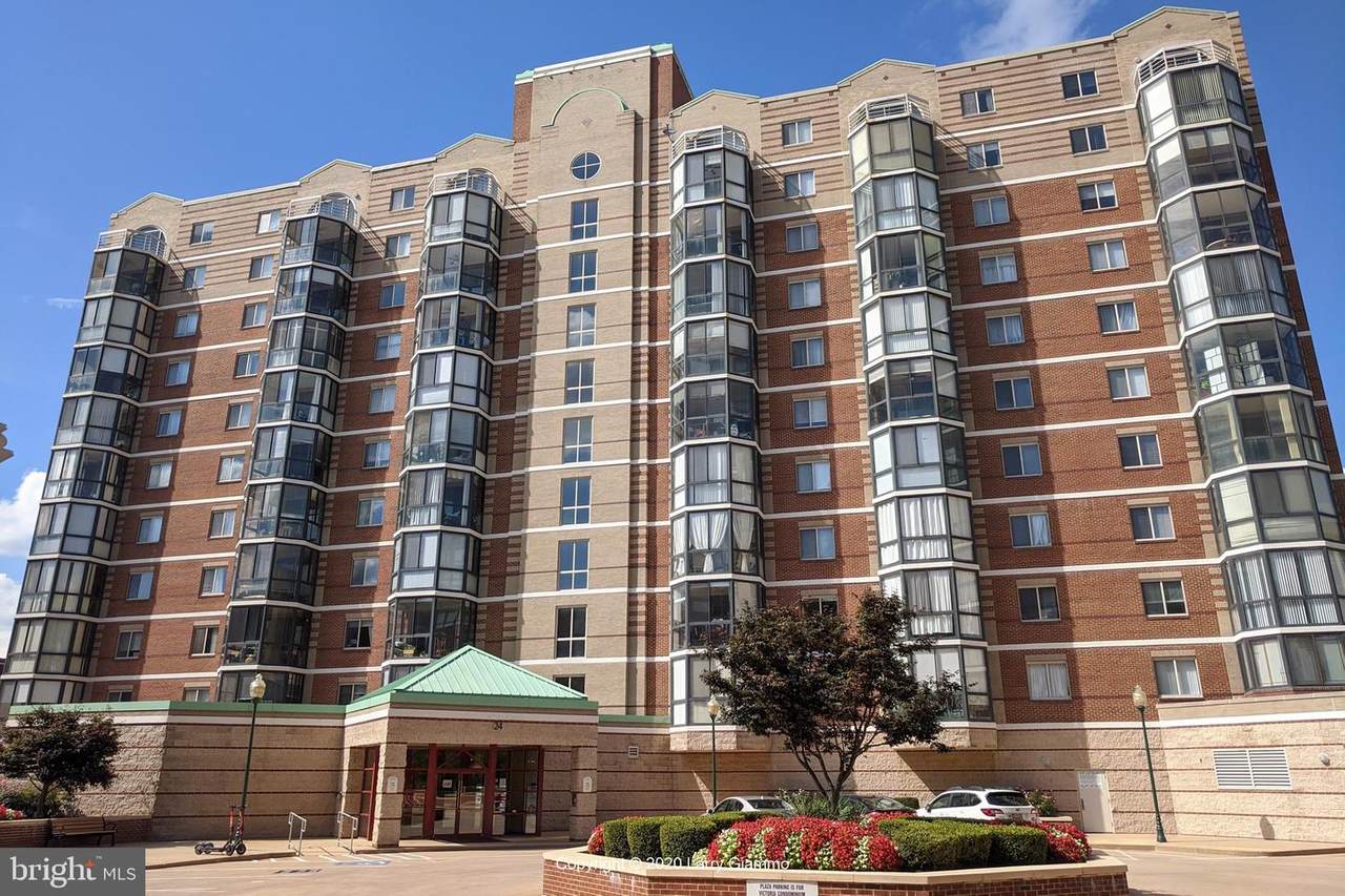 24 Courthouse Square - Photo 1