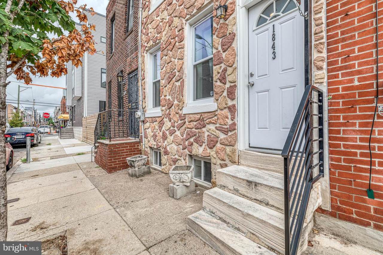 1843 Wilder Street - Photo 1
