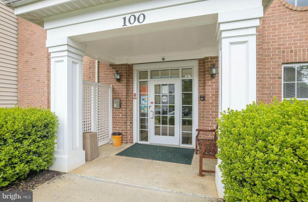 100 Watkins Pond Boulevard - Photo 1
