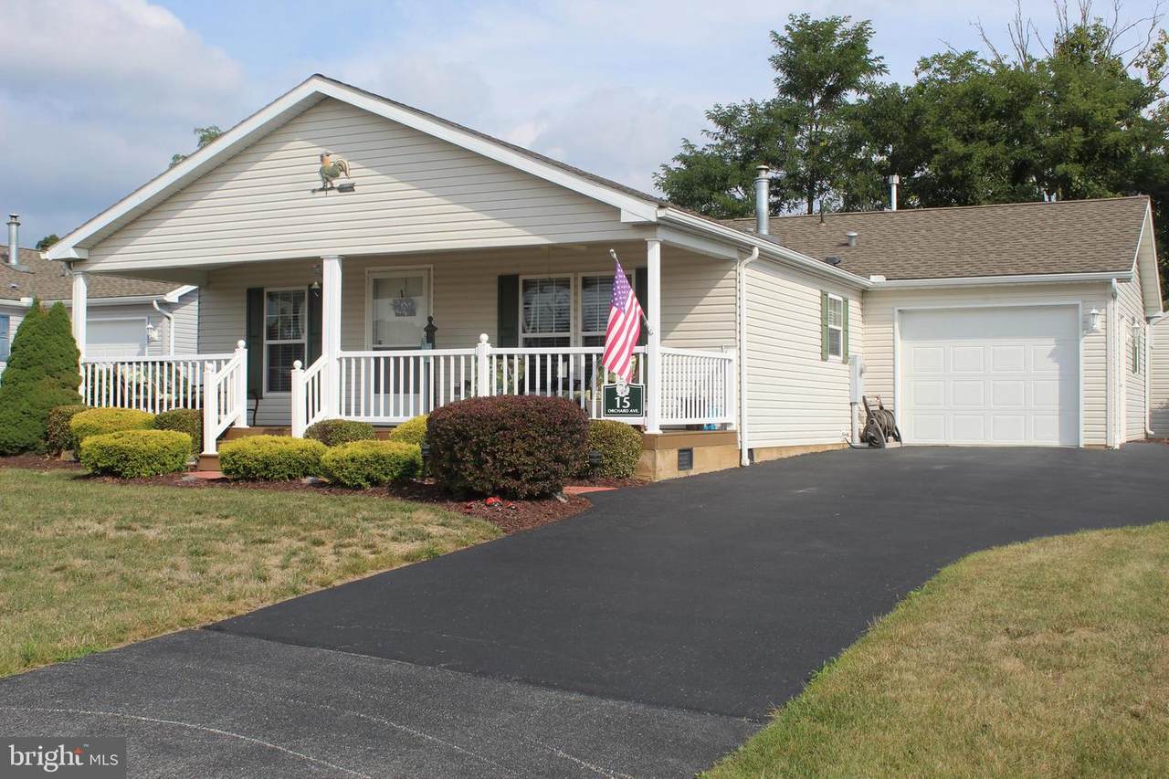 15 Orchard Avenue - Photo 1