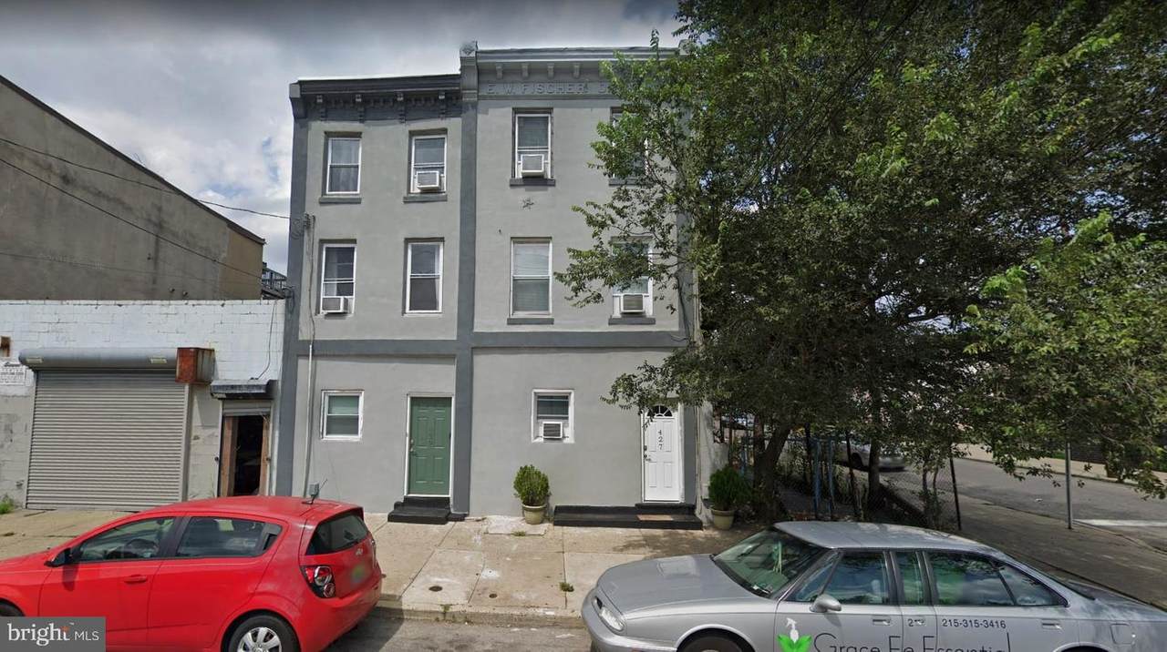 427-429 Susquehanna Avenue - Photo 1