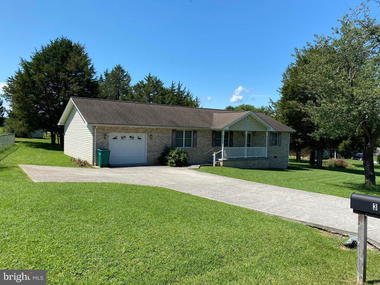 3 Massanutten Place - Photo 1