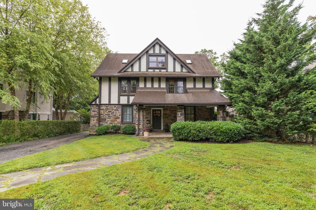 312 Hathaway Lane - Photo 1