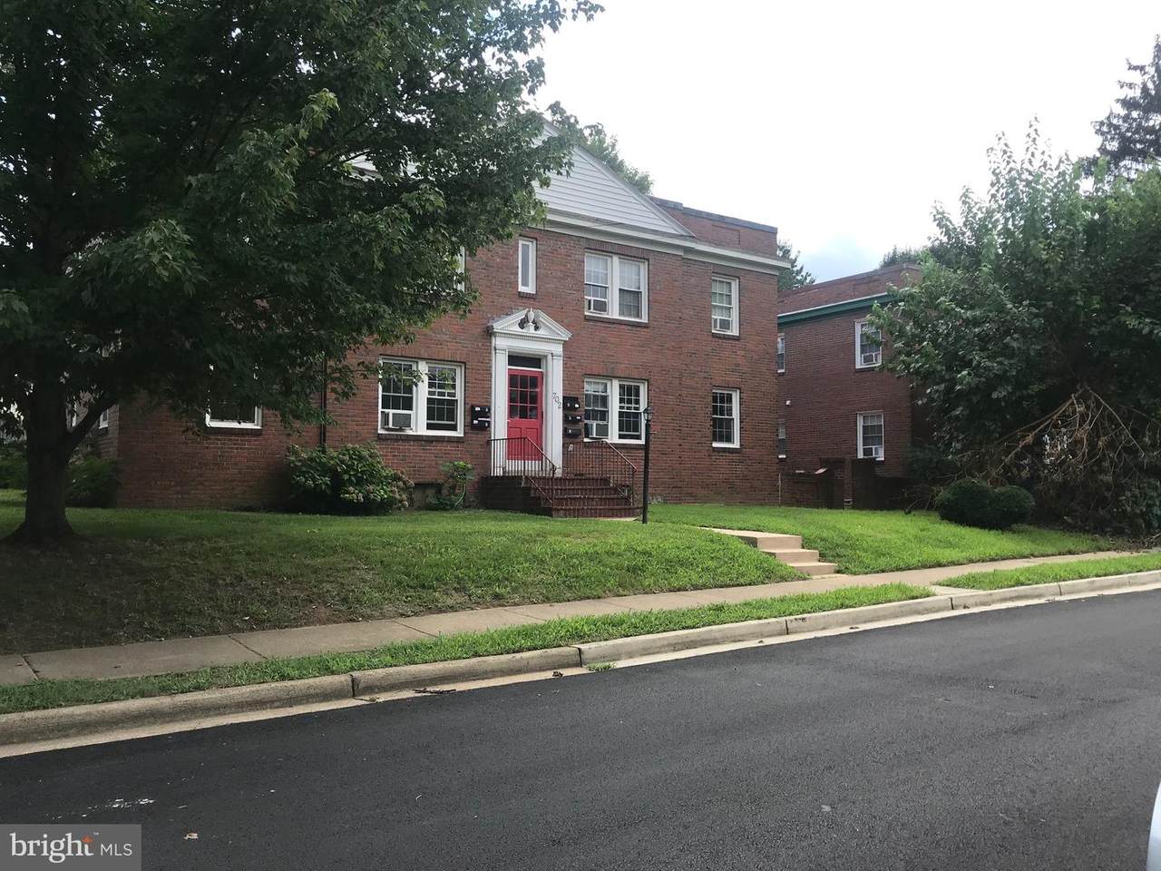 702 22ND Street - Photo 1