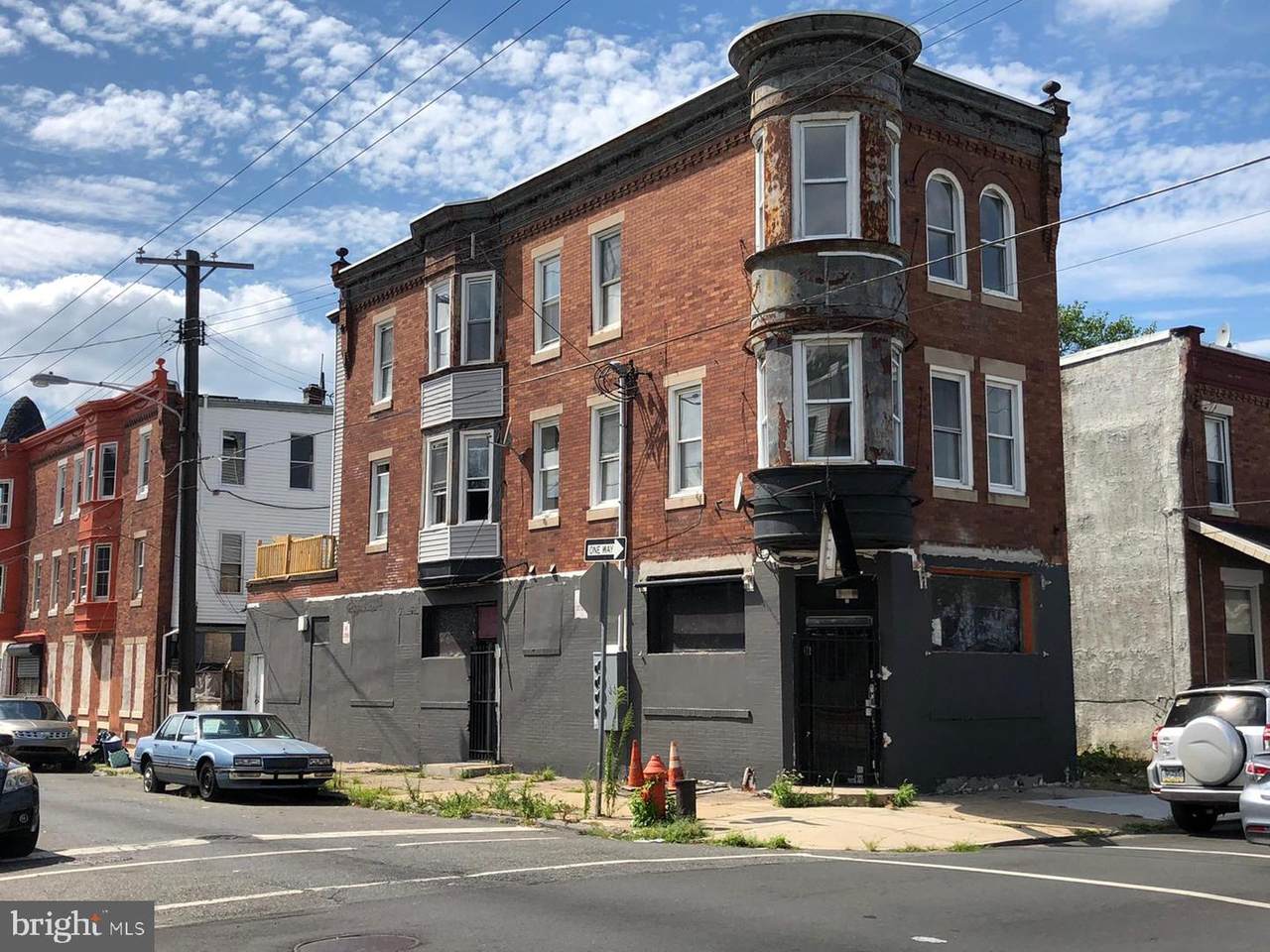 2900 13TH Street - Photo 1