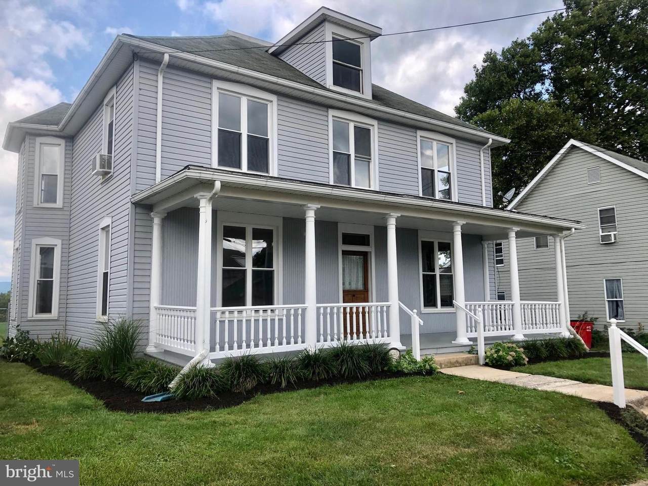4743 Steele Avenue - Photo 1