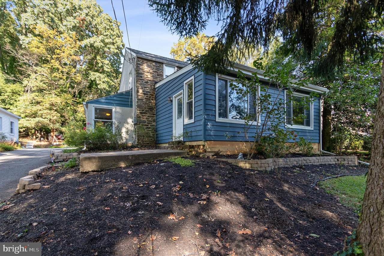 1217 Providence Road - Photo 1