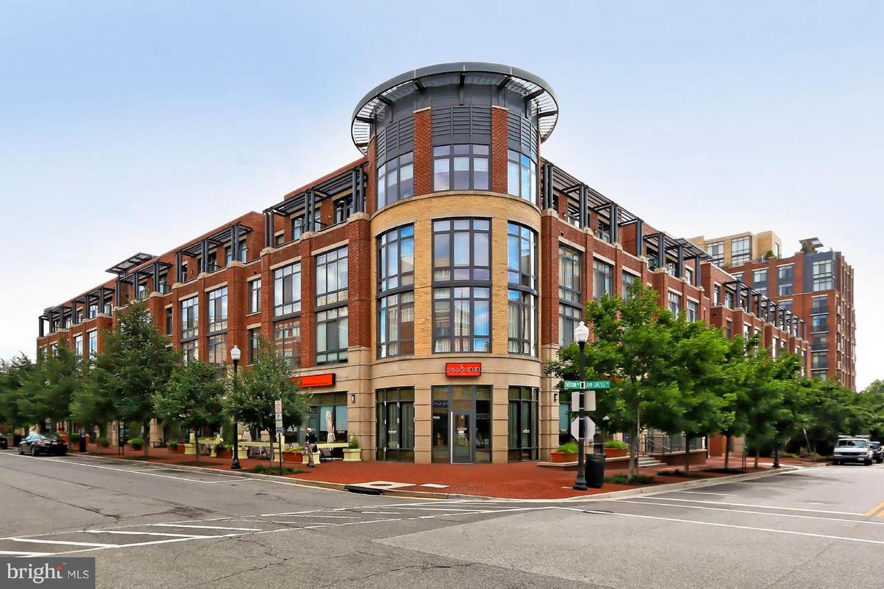 520 John Carlyle Street - Photo 1