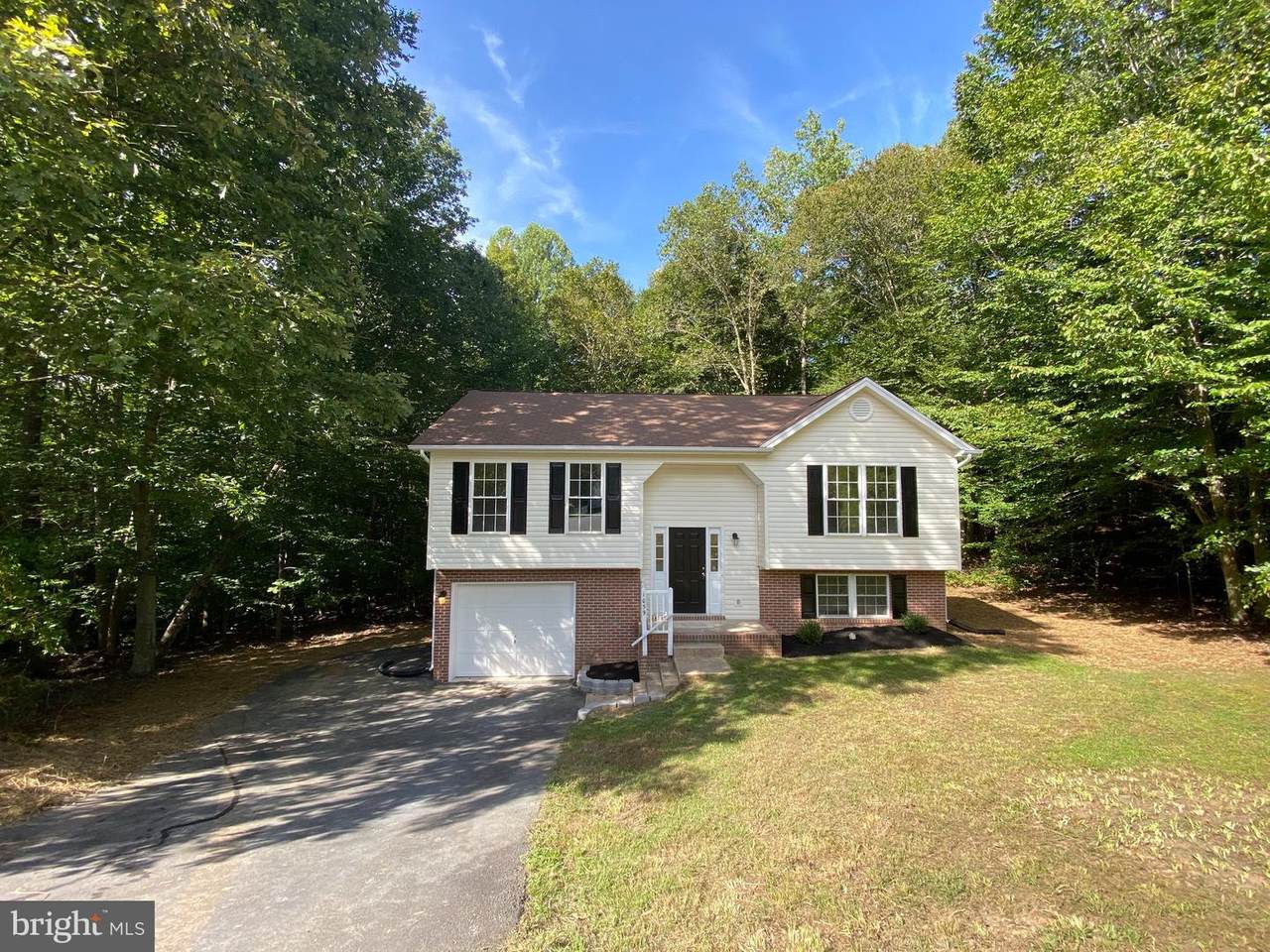 1059 Garner Drive - Photo 1