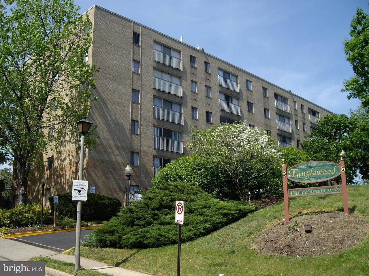 4241 Columbia Pike - Photo 1