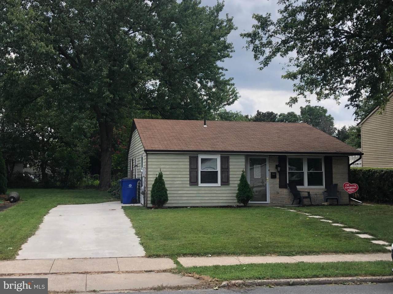 418 Center Street - Photo 1