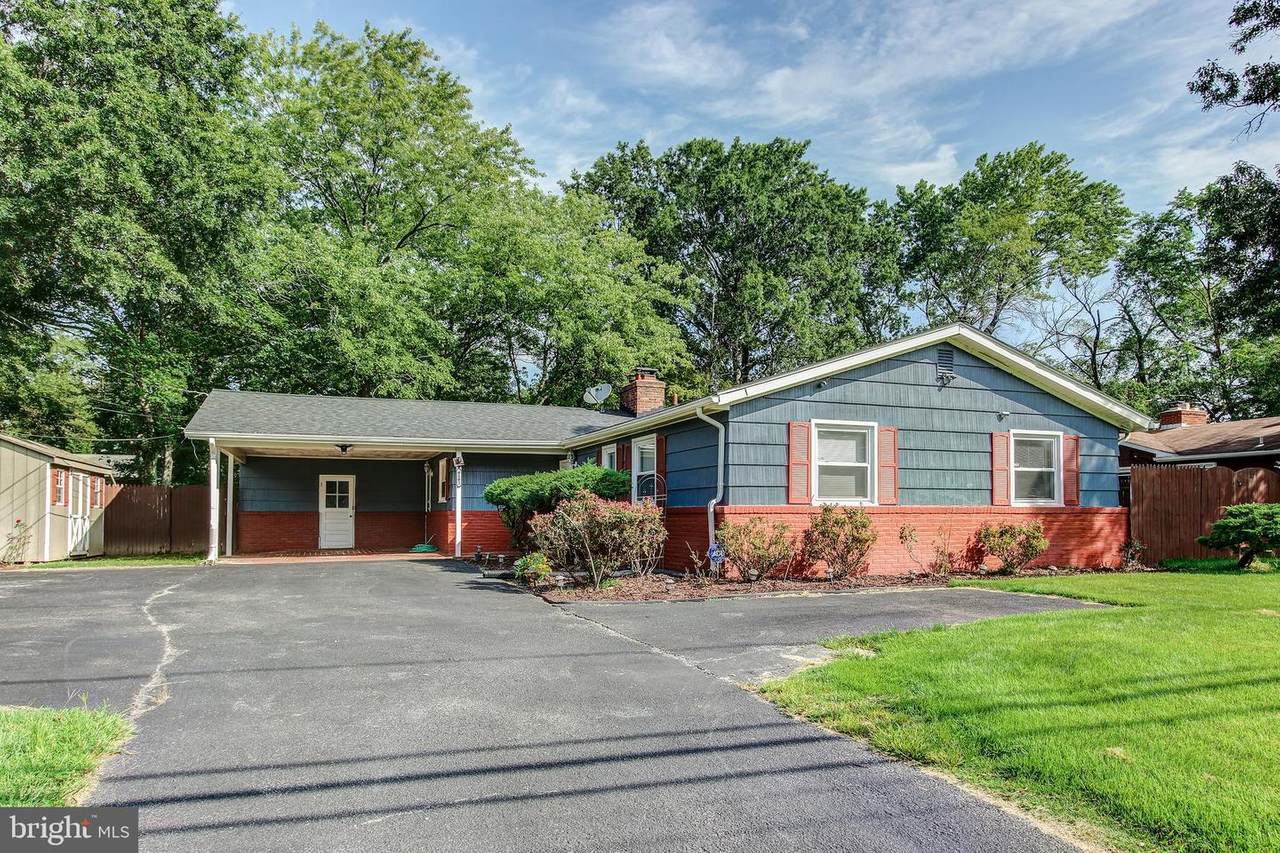 6102 Kirby Road - Photo 1