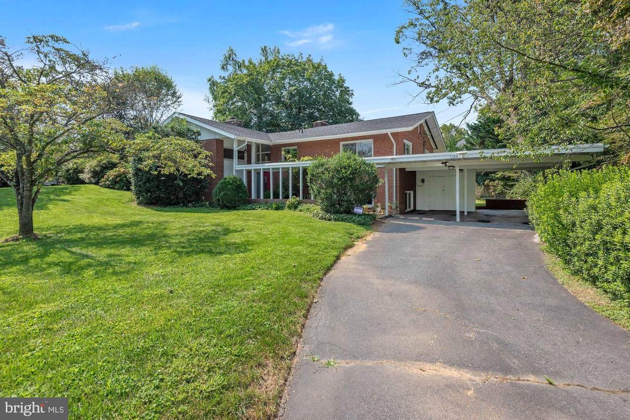 1126 Ormond Court - Photo 1
