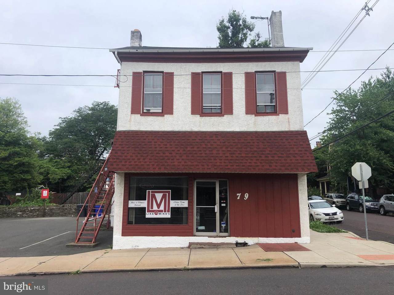 79 Charlotte Street - Photo 1