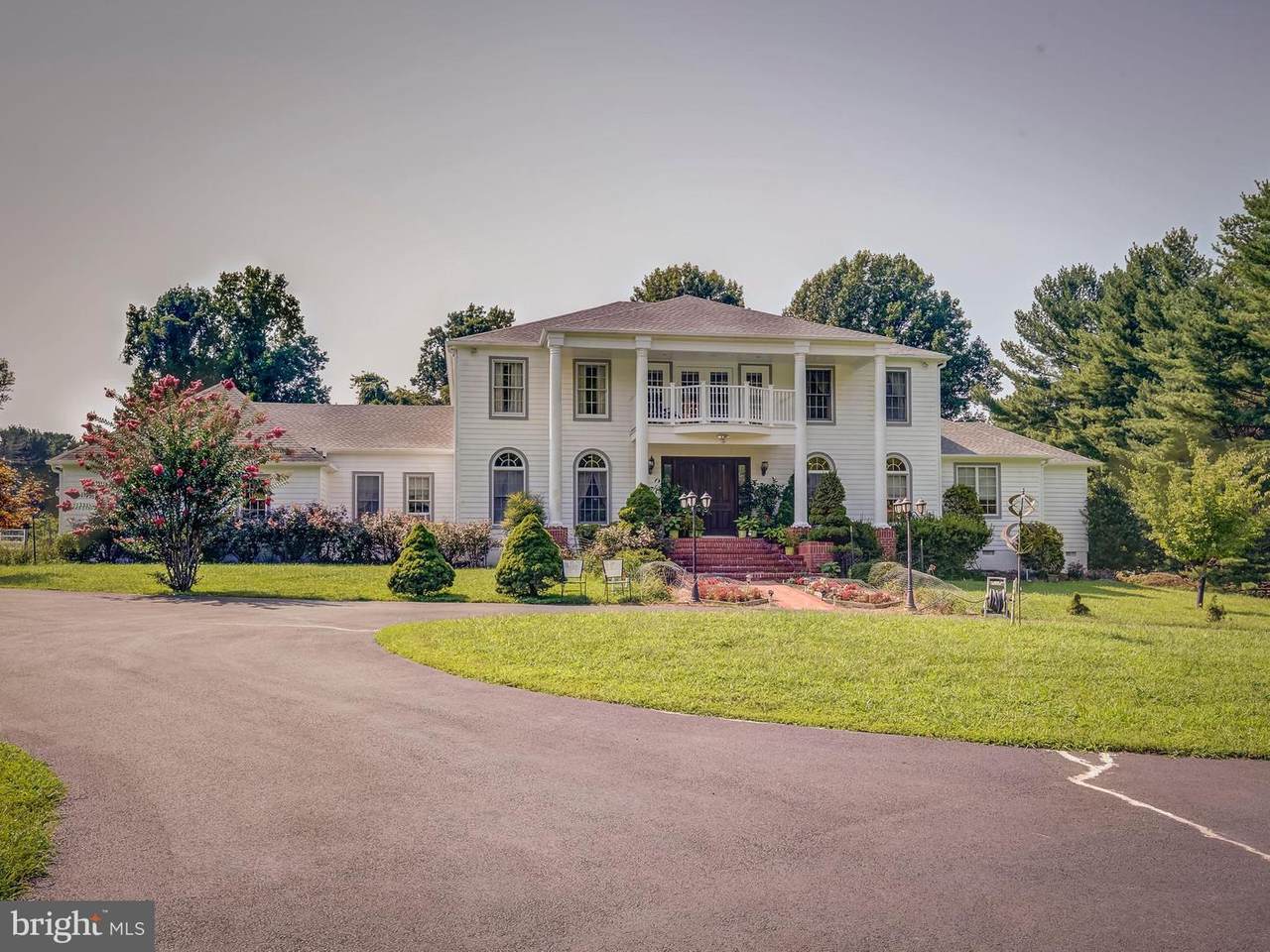 726 Gouldman Lane - Photo 1