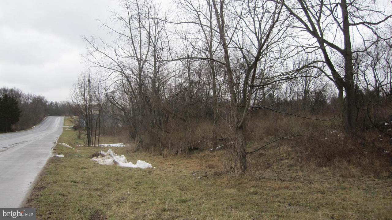 1448 Oak Ridge Place - Photo 1