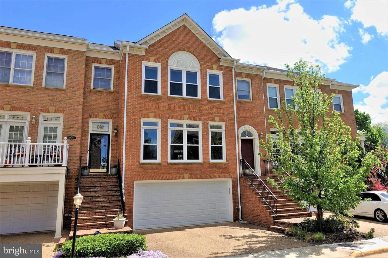 1847 Brenthill Way - Photo 1