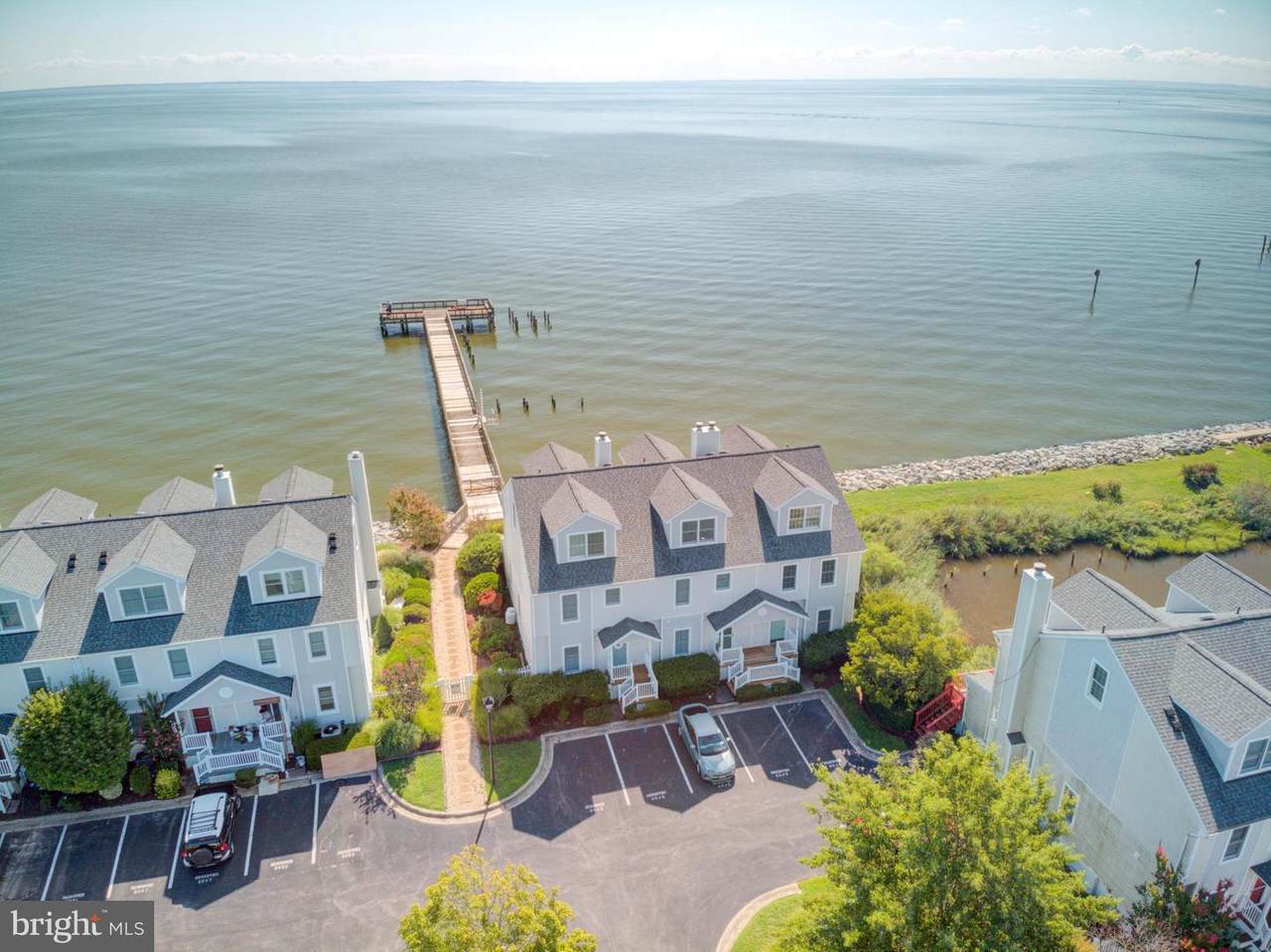 8641 Baywalk Square - Photo 1