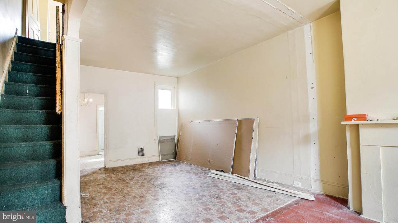 1826 Wishart Street - Photo 1